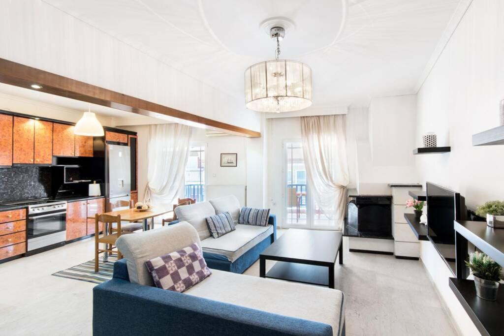 ניאה אירקליה Seafront 2 Bedrooms Apartment מראה חיצוני תמונה