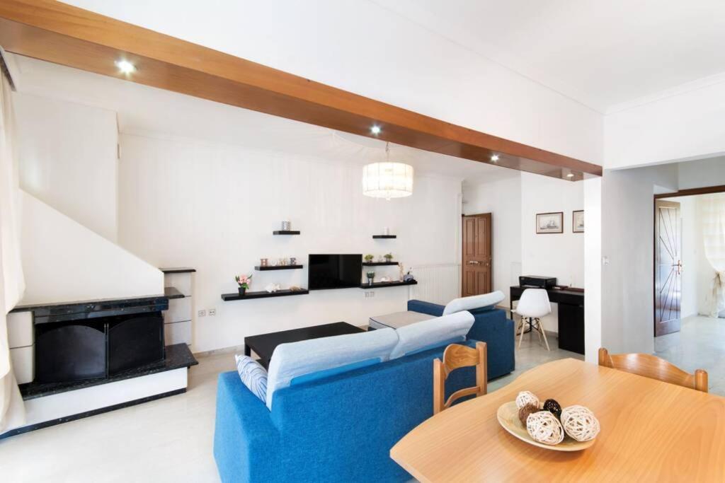 ניאה אירקליה Seafront 2 Bedrooms Apartment מראה חיצוני תמונה
