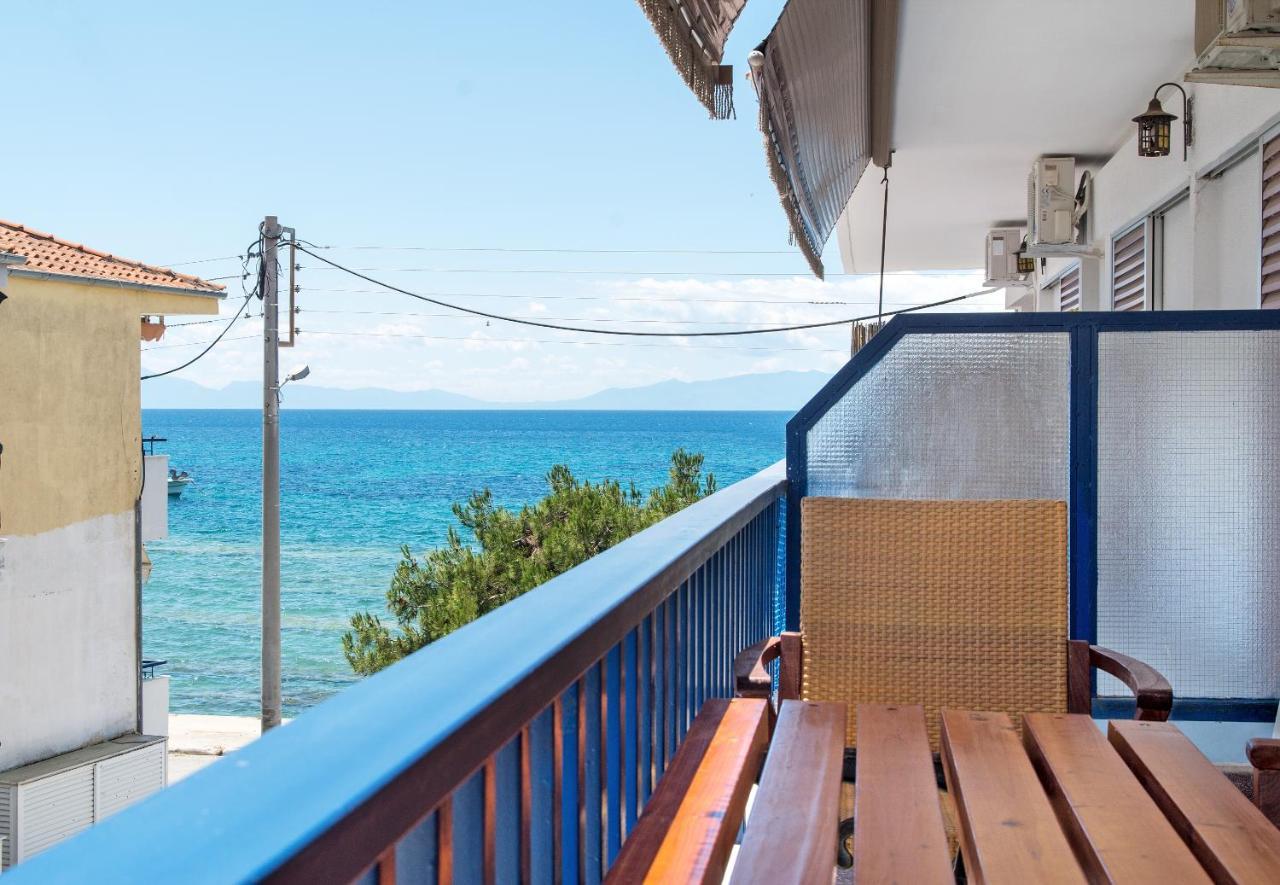 ניאה אירקליה Seafront 2 Bedrooms Apartment מראה חיצוני תמונה